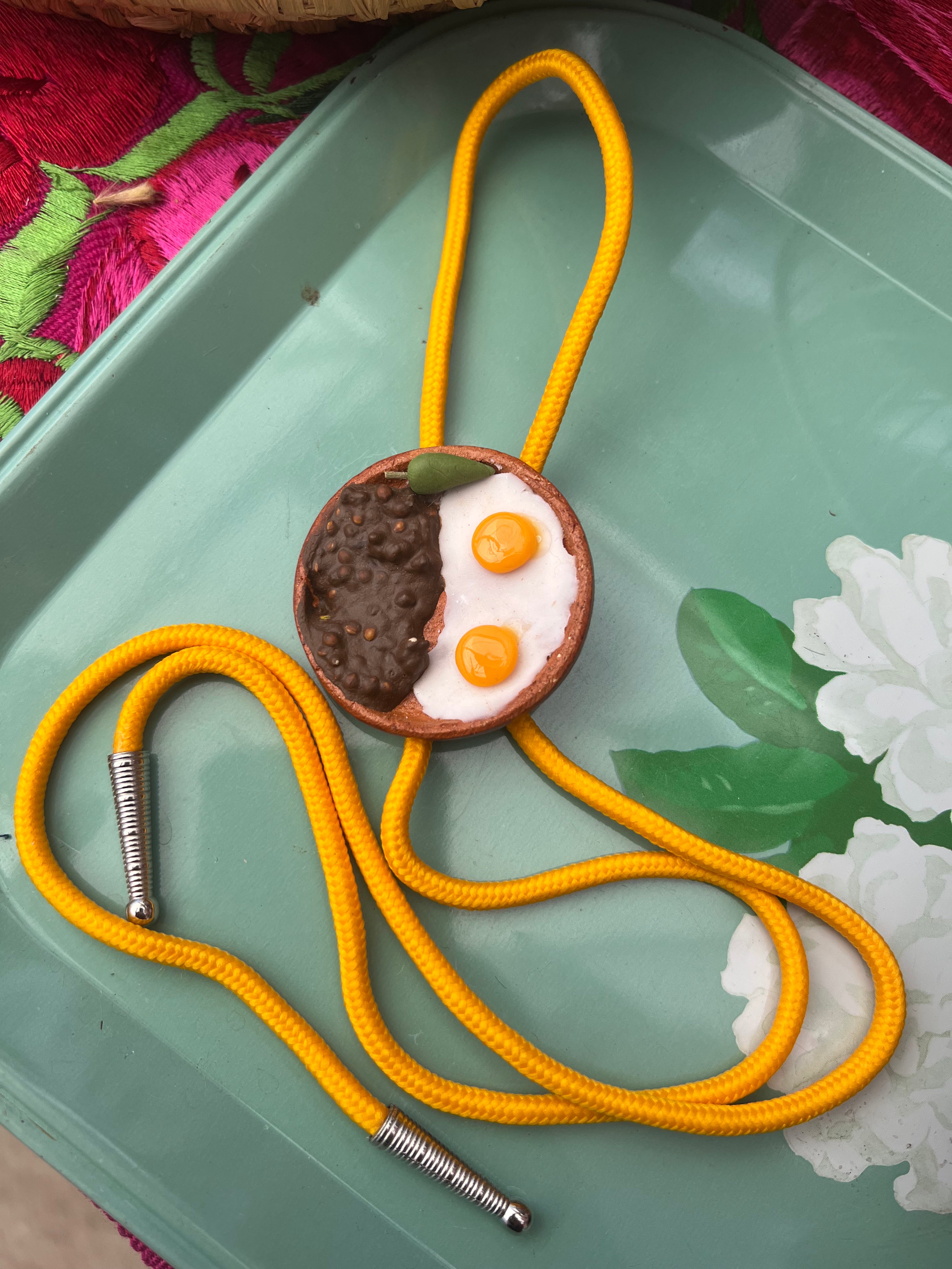 Comida Bolo Ties
