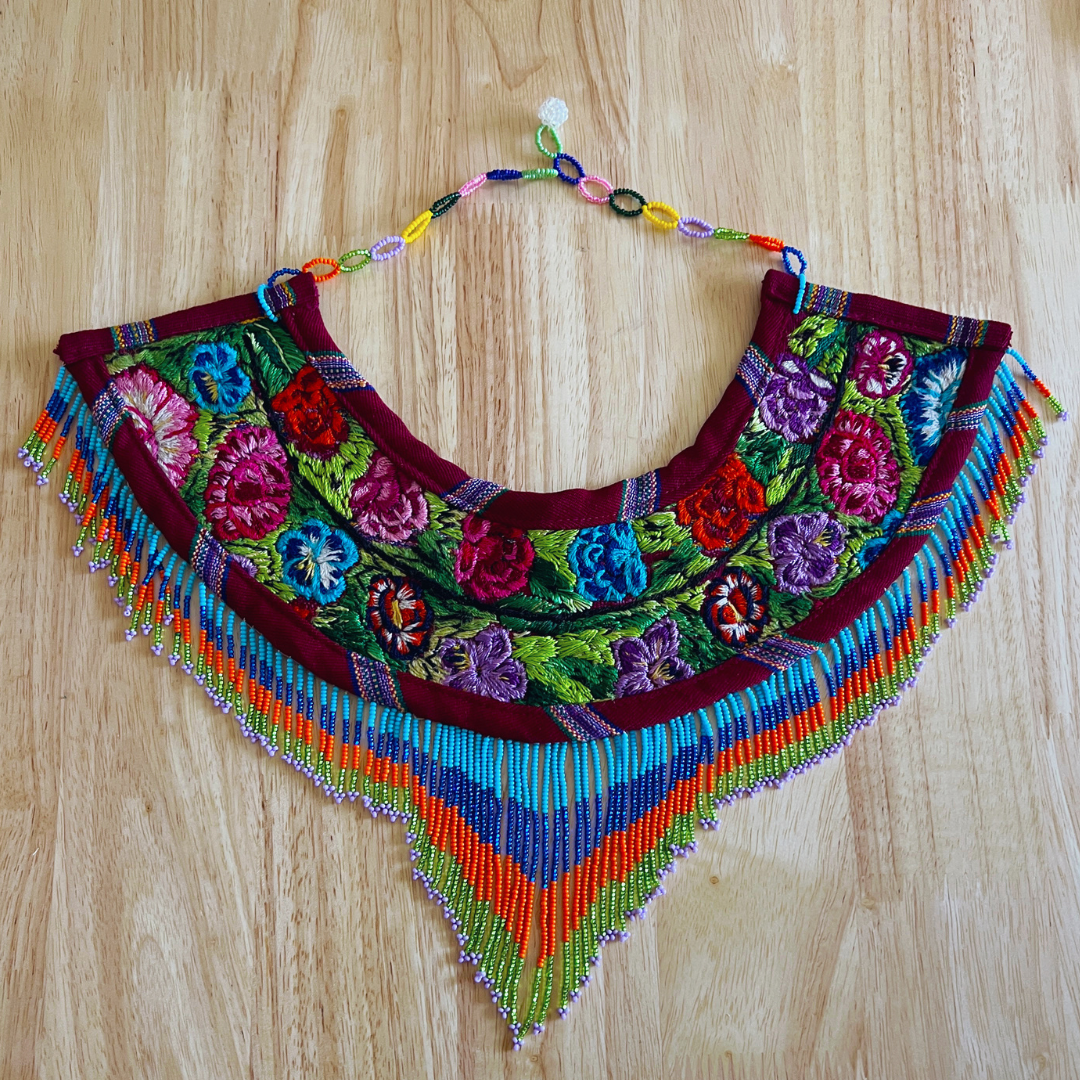 Vibrant Flowers Collar Necklace