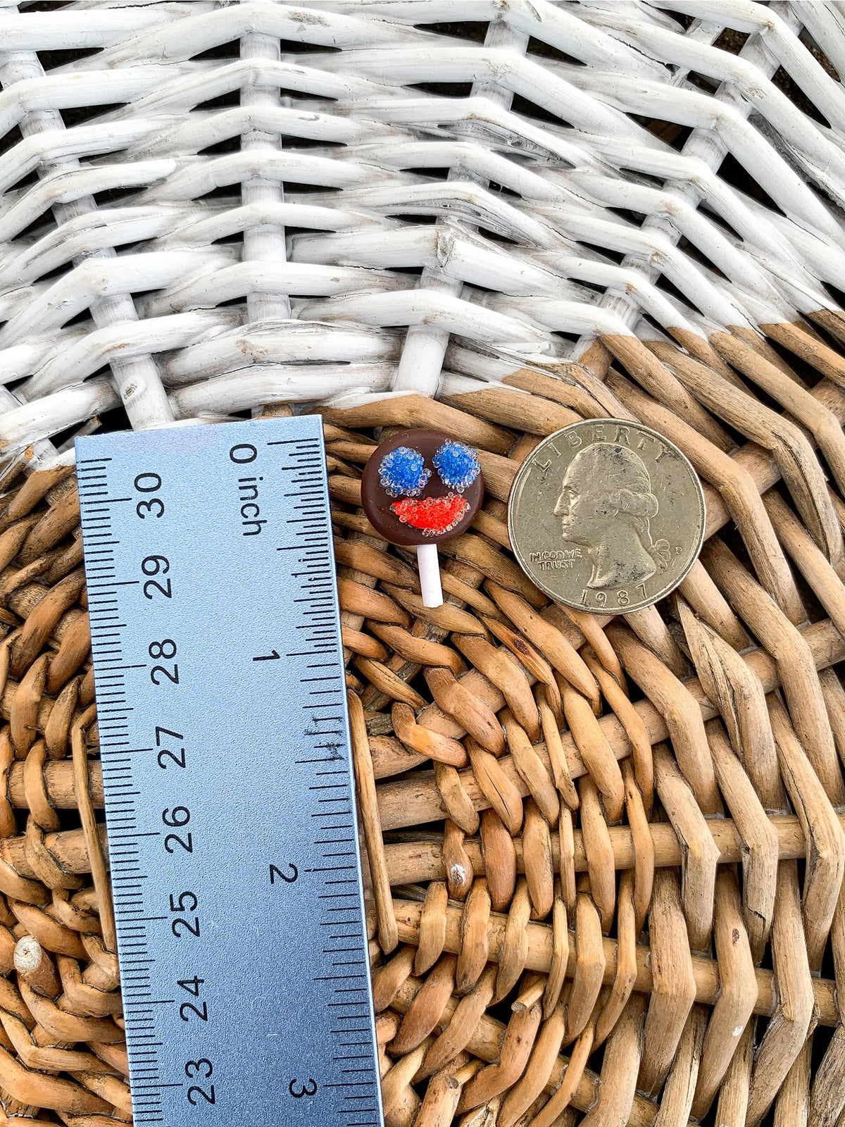 Paleta Payaso Stud Earrings