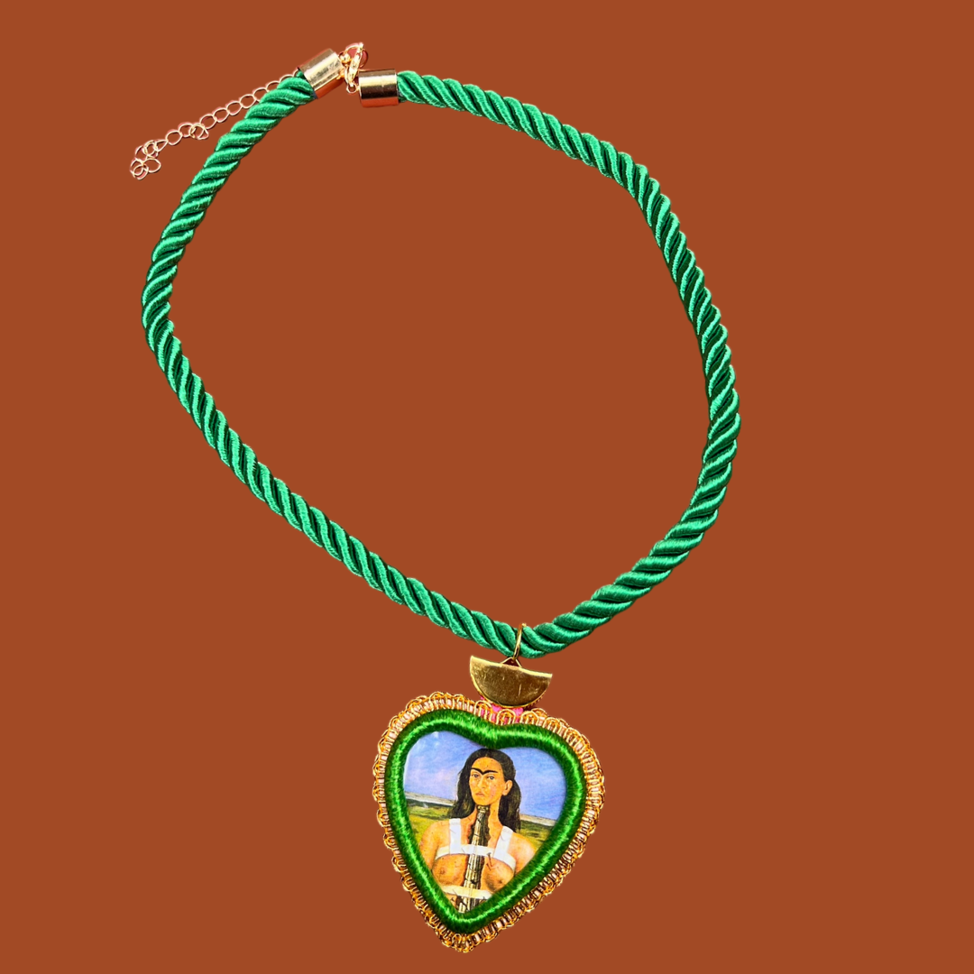 Corazón Icon Necklace: Frida Style G