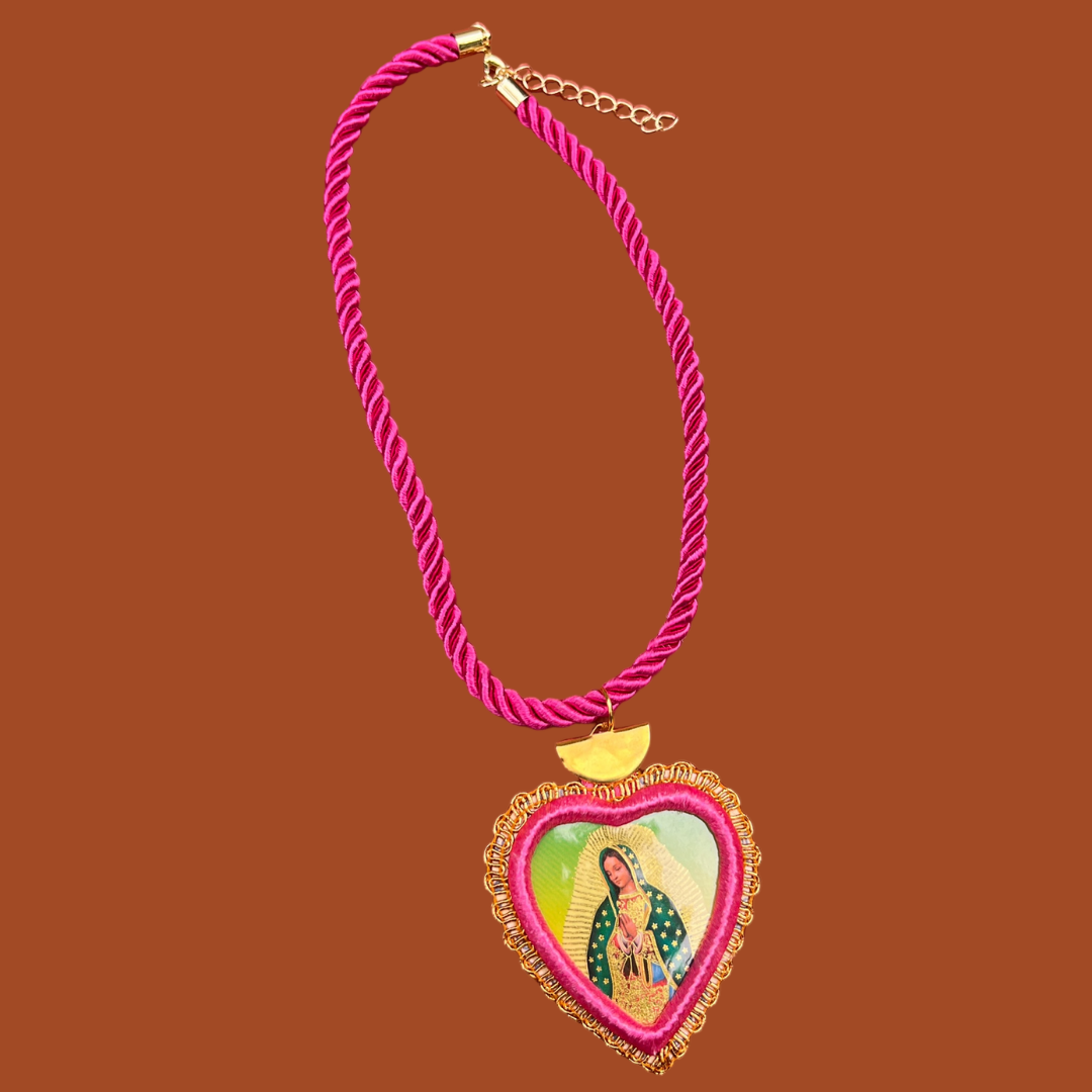 Corazón Icon Necklace: Saint Style C