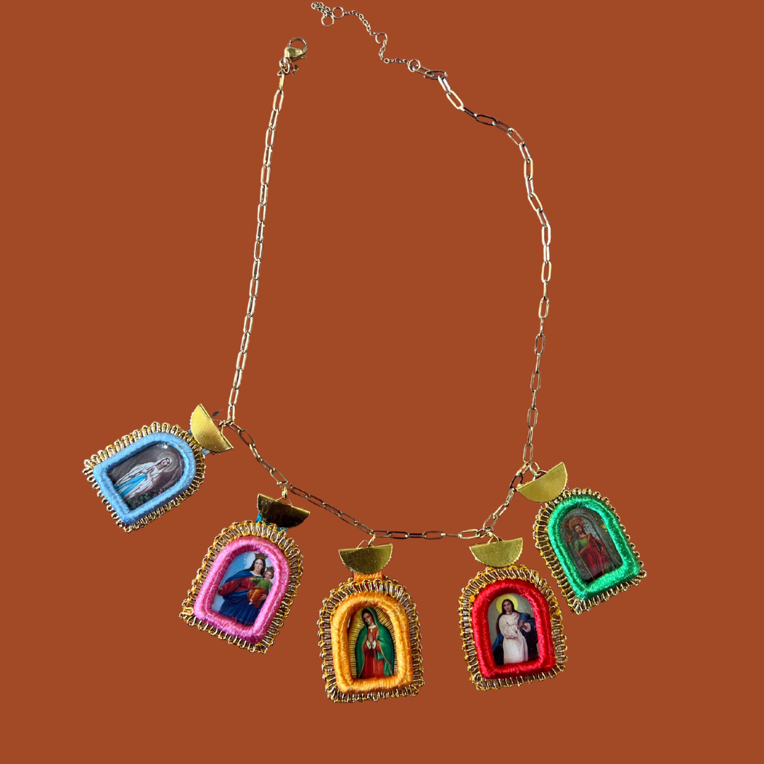 Corazón Icon Necklace: Mini Milagro Style C